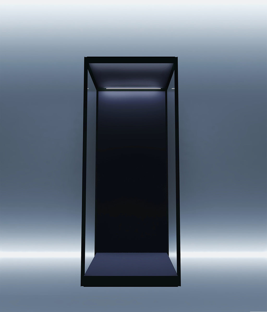 MAX150 Plus tall acrylic display case for 1/2 and 1/3-scale statues — Moduspace