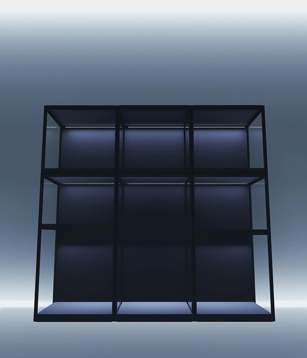 MAX2101 acrylic statue display wall of MAX150 and MAX70 cases — Moduspace